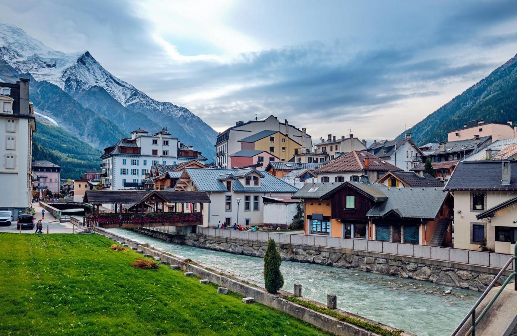 Top Floor Apartment Mansard - Central Chamonix Mont Blanc Haven Buitenkant foto