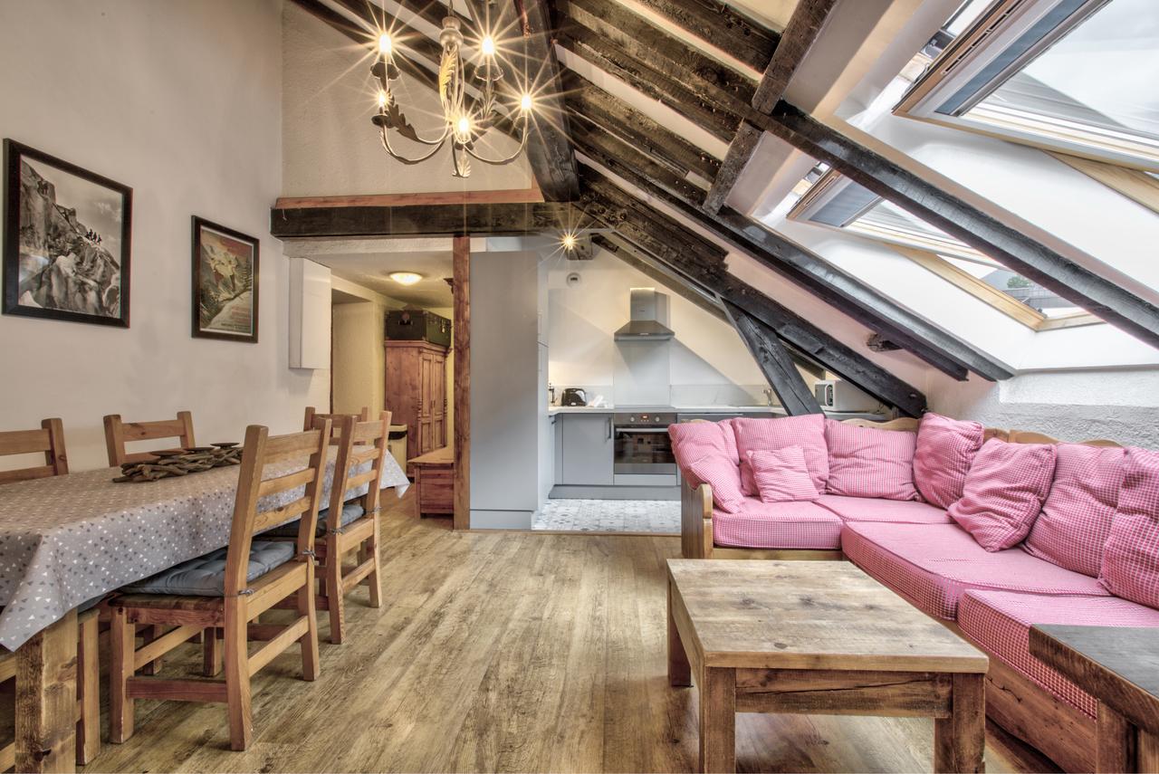 Top Floor Apartment Mansard - Central Chamonix Mont Blanc Haven Buitenkant foto